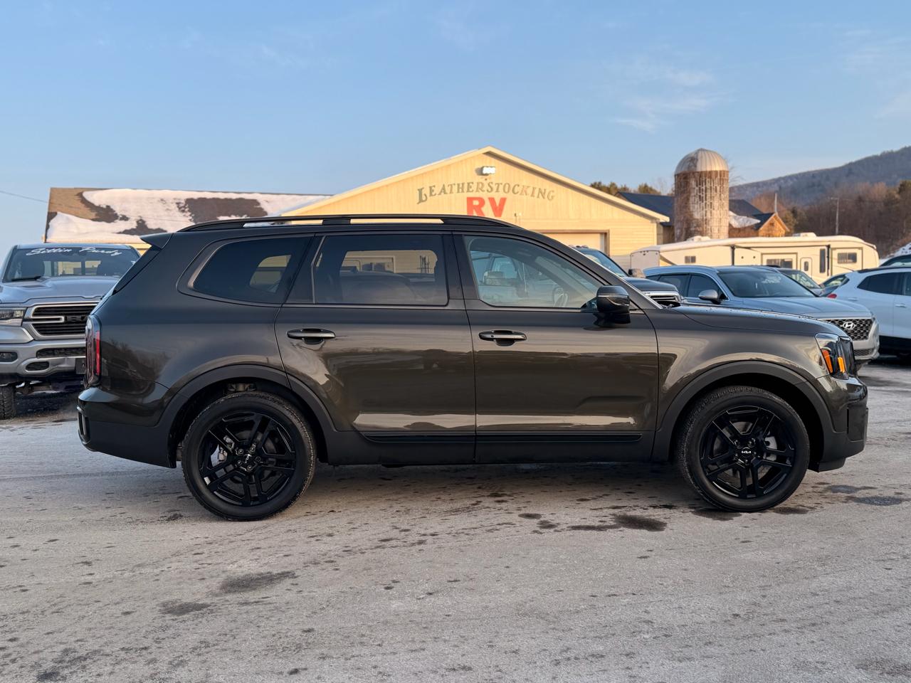Kia Telluride EX X-Line AWD 2024