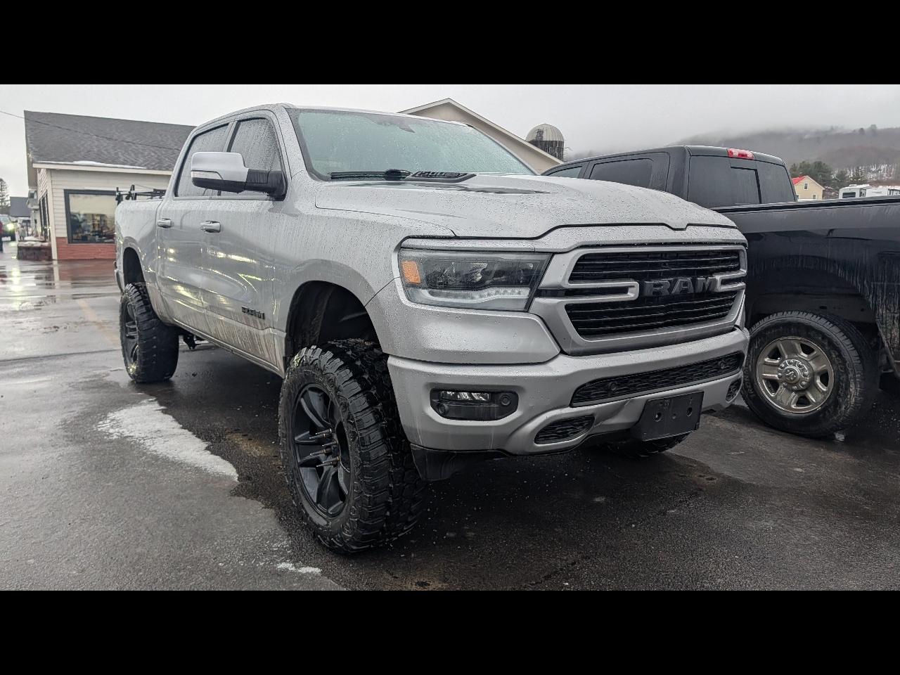 RAM 1500 Sport Crew Cab SB 4WD 2022