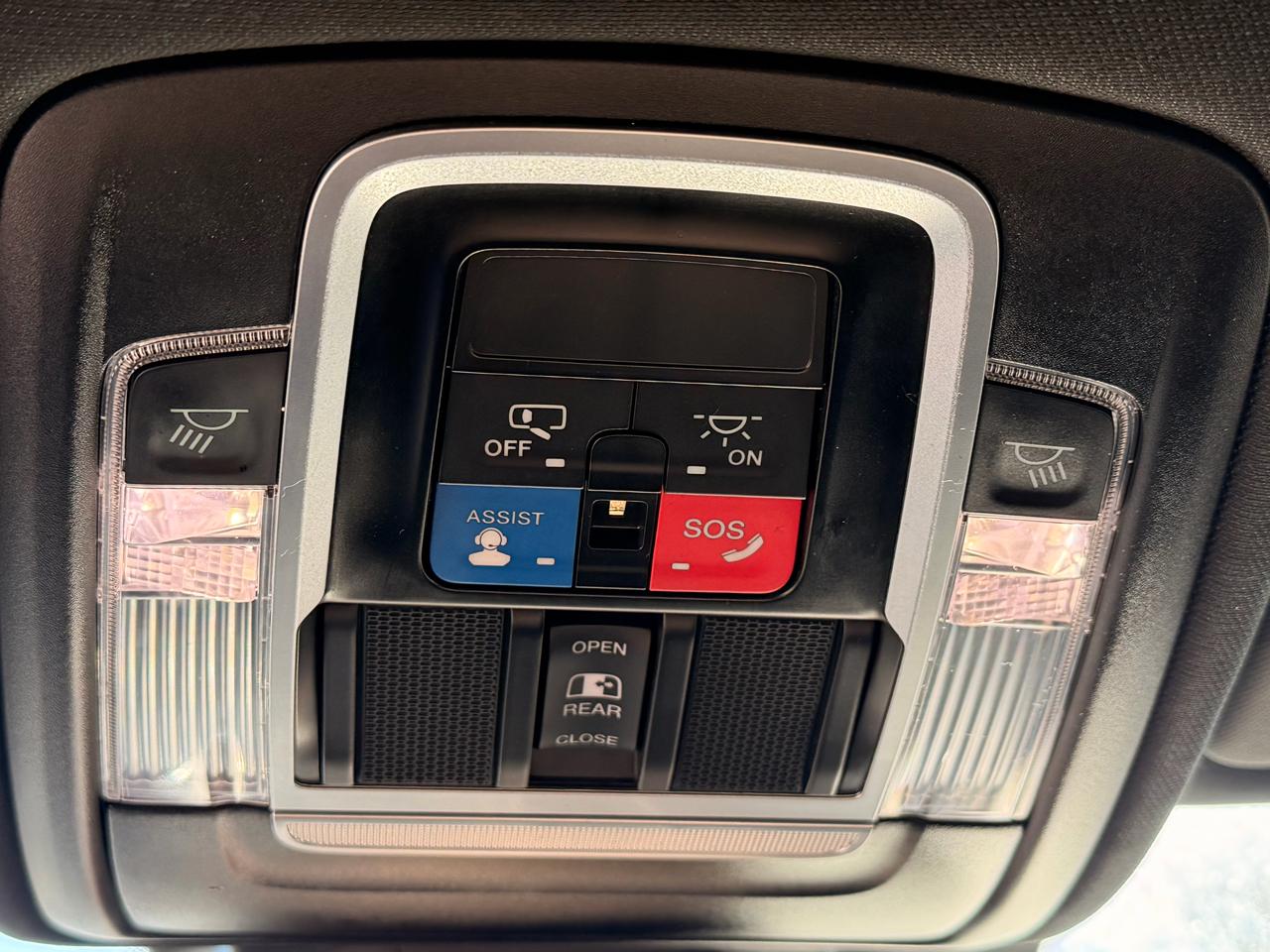 RAM 1500 Sport Crew Cab SB 4WD 2022