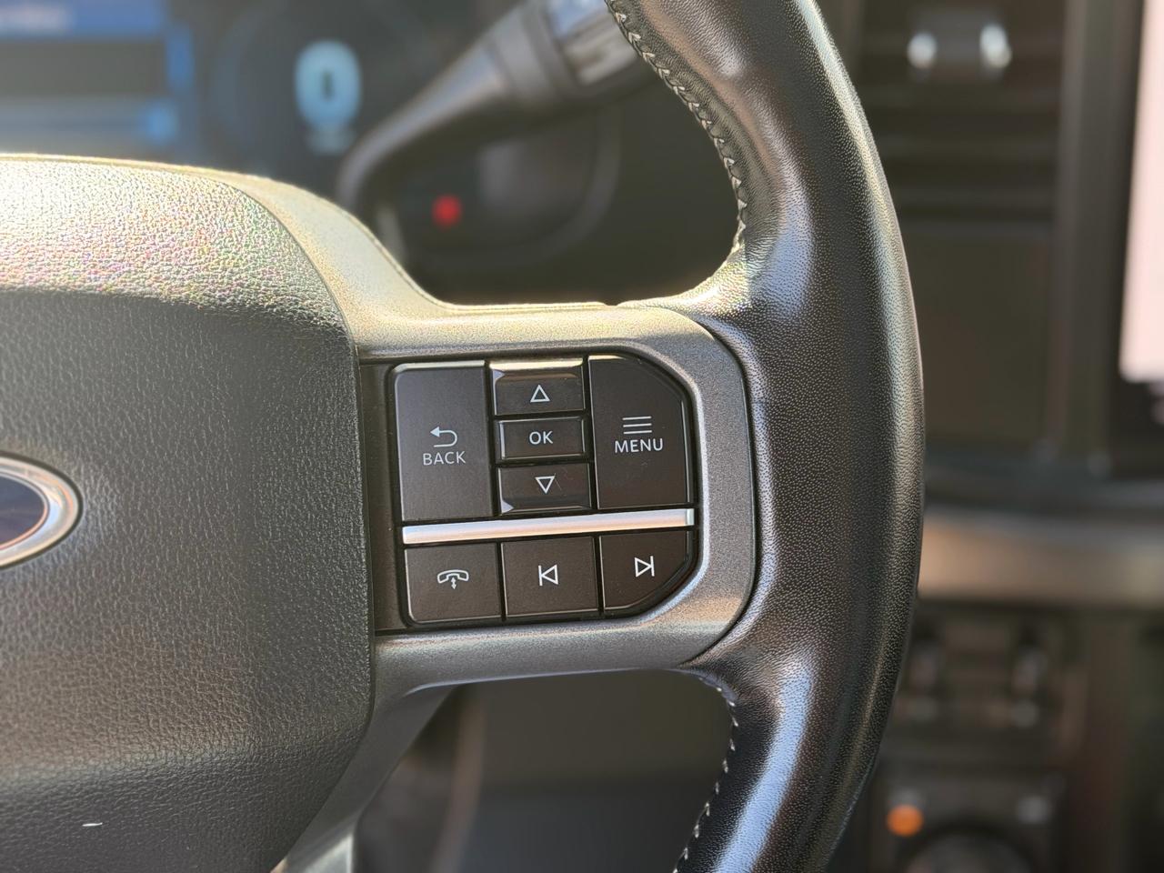 Ford F-250 SD Lariat Crew Cab 4WD 2024