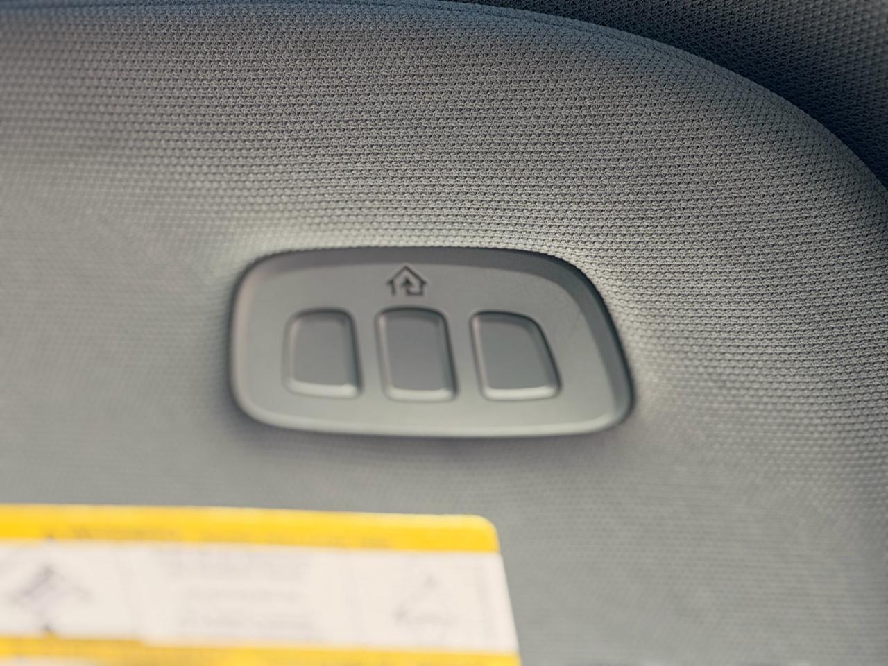 Ford F-250 SD Lariat Crew Cab 4WD 2024