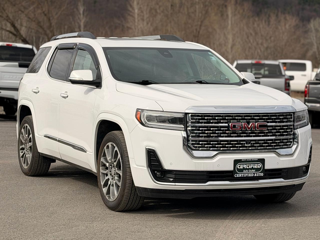 GMC Acadia Denali AWD 2021