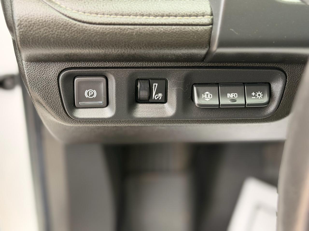 GMC Acadia Denali AWD 2021