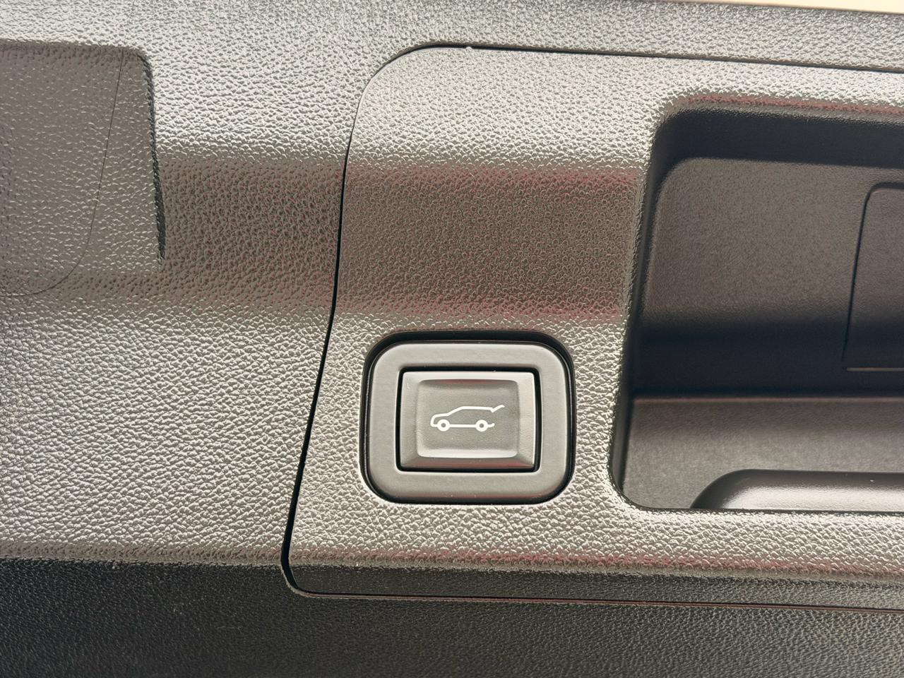 GMC Acadia Denali AWD 2021