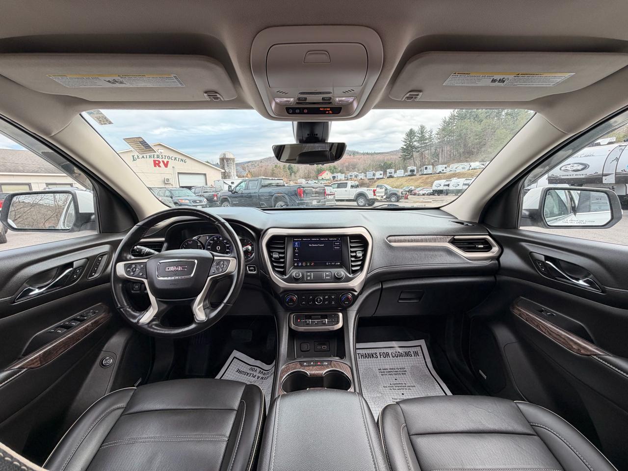 GMC Acadia Denali AWD 2021