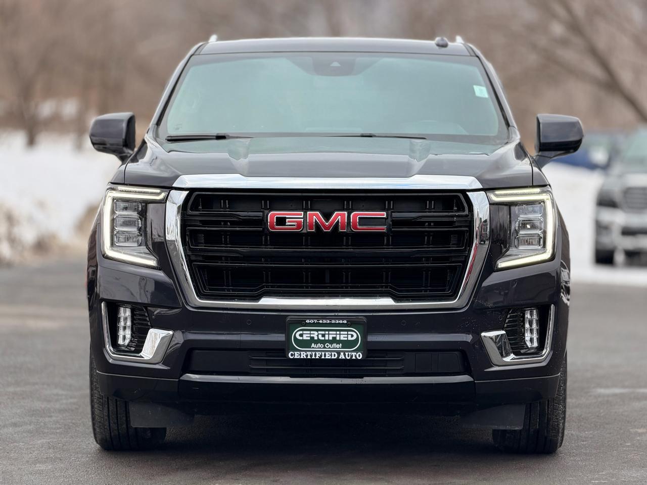 GMC Yukon SLE 4WD 2023