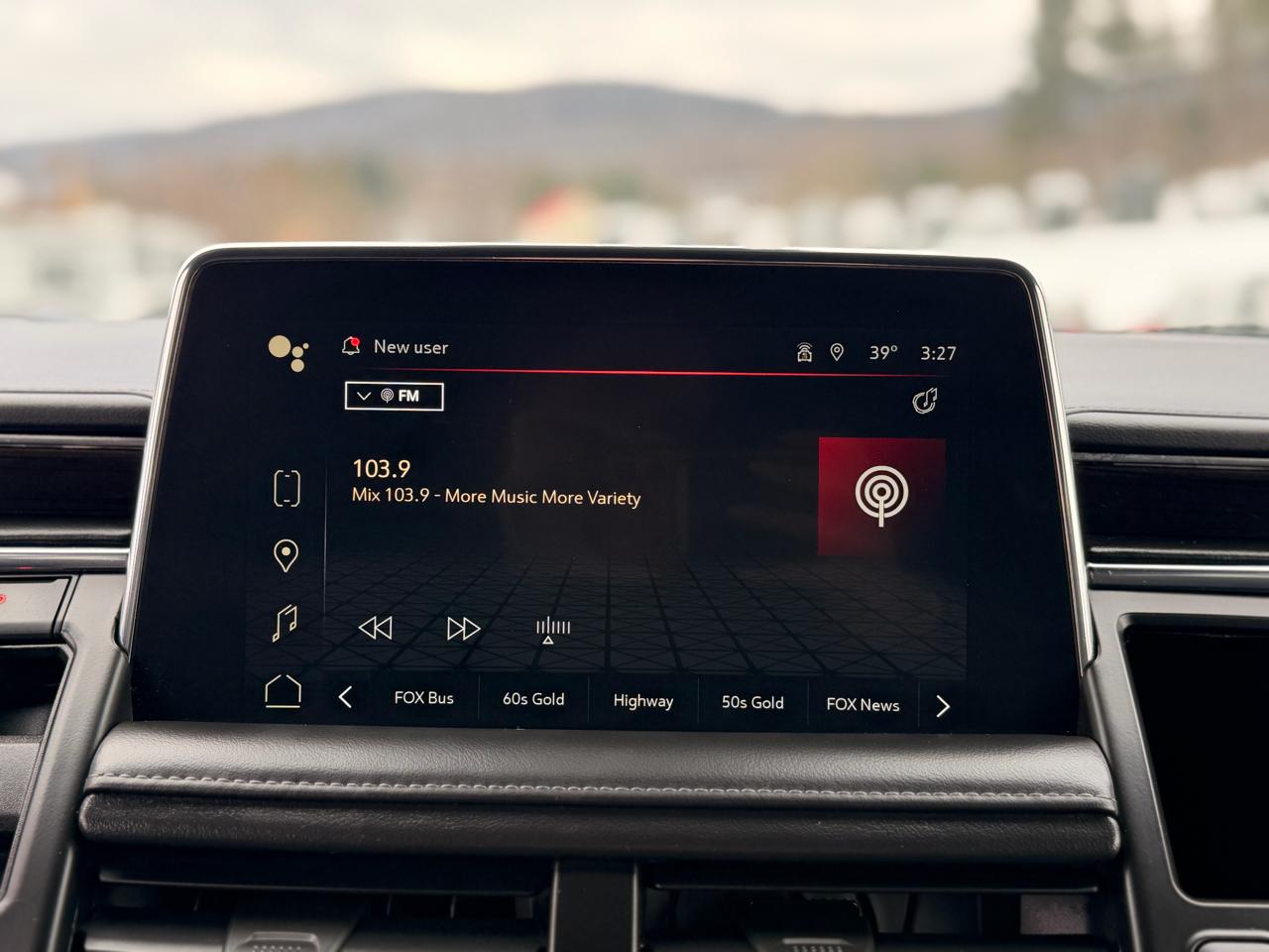 GMC Yukon SLE 4WD 2023