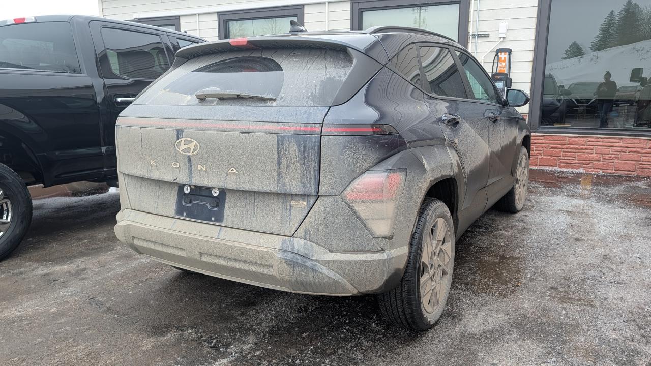 Hyundai Kona SEL AWD 2025