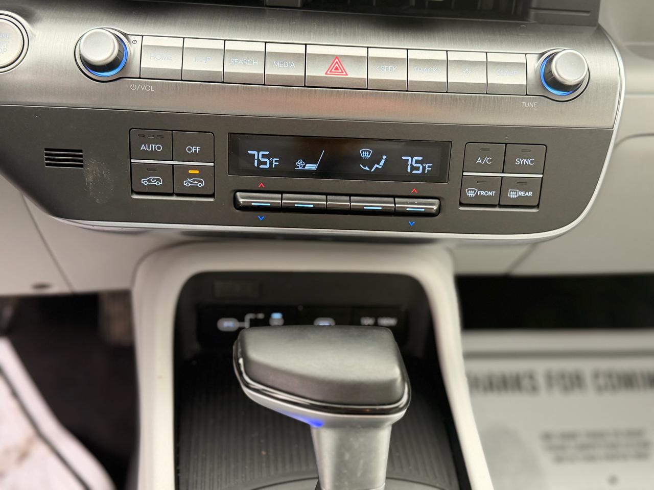 Hyundai Kona SEL AWD 2025