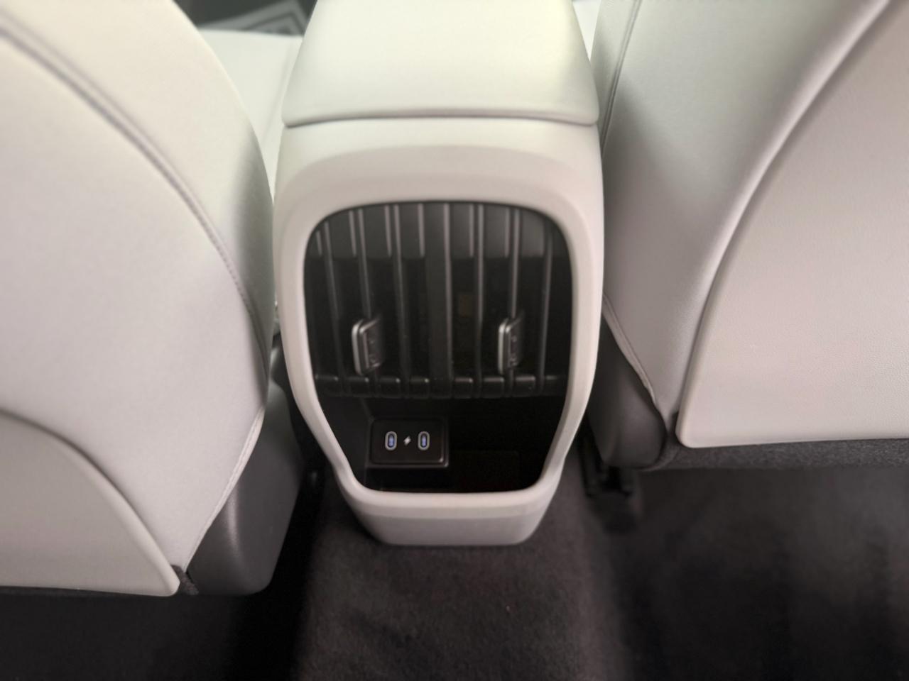 Hyundai Kona SEL AWD 2025