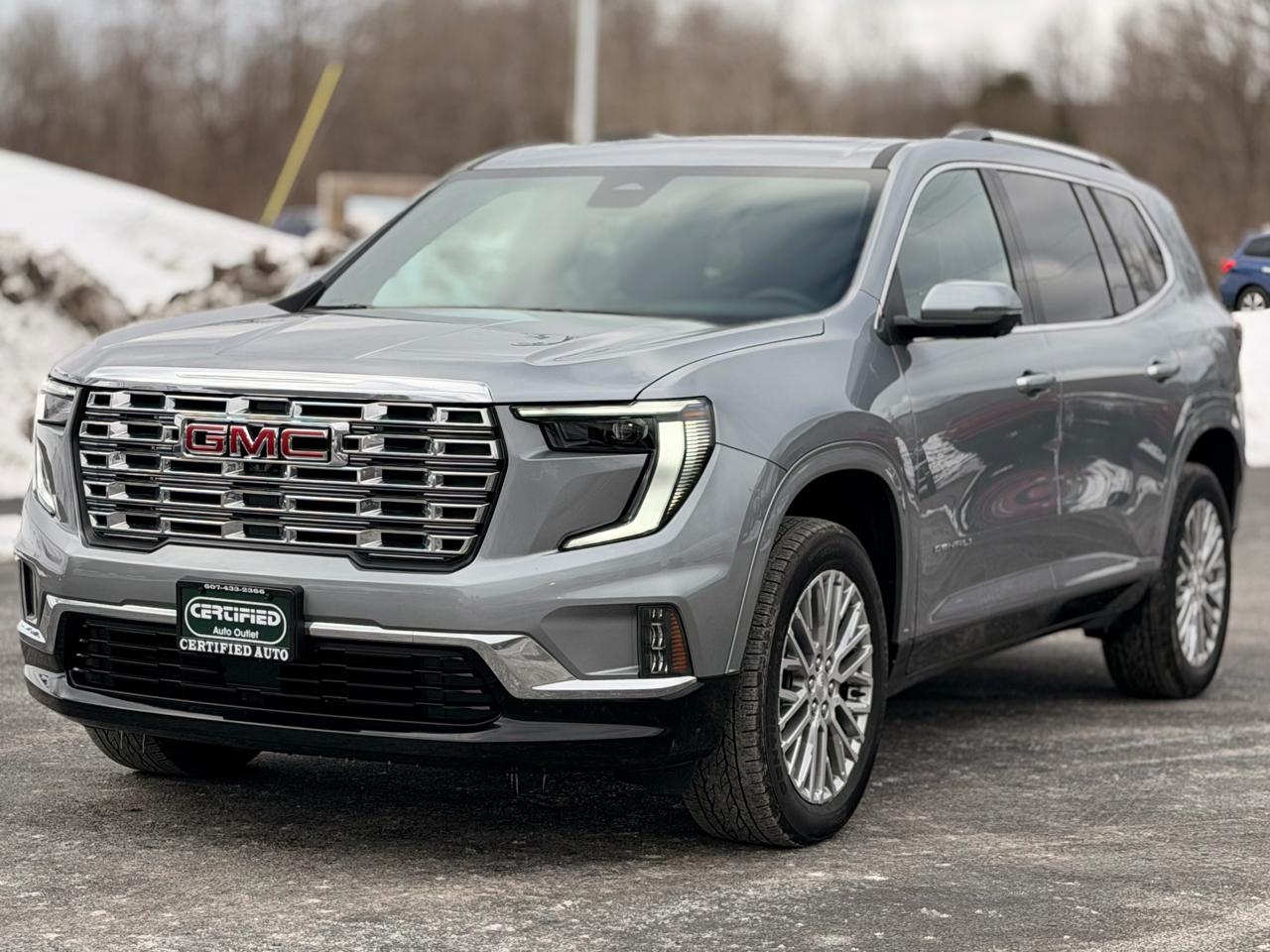 2025 GMC Acadia Denali AWD
