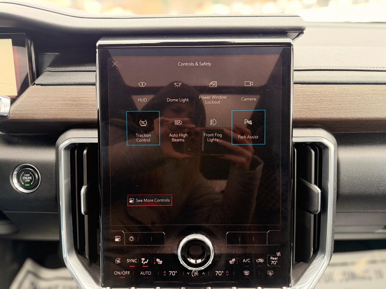 GMC Acadia Denali AWD 2025