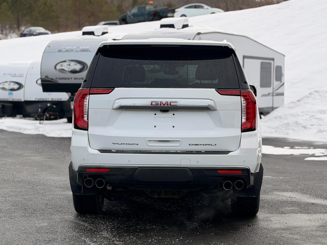 GMC Yukon Denali 4WD 2021