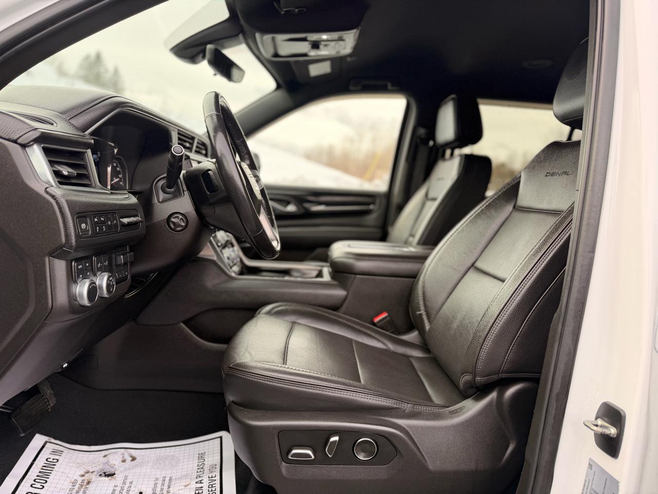 GMC Yukon Denali 4WD 2021