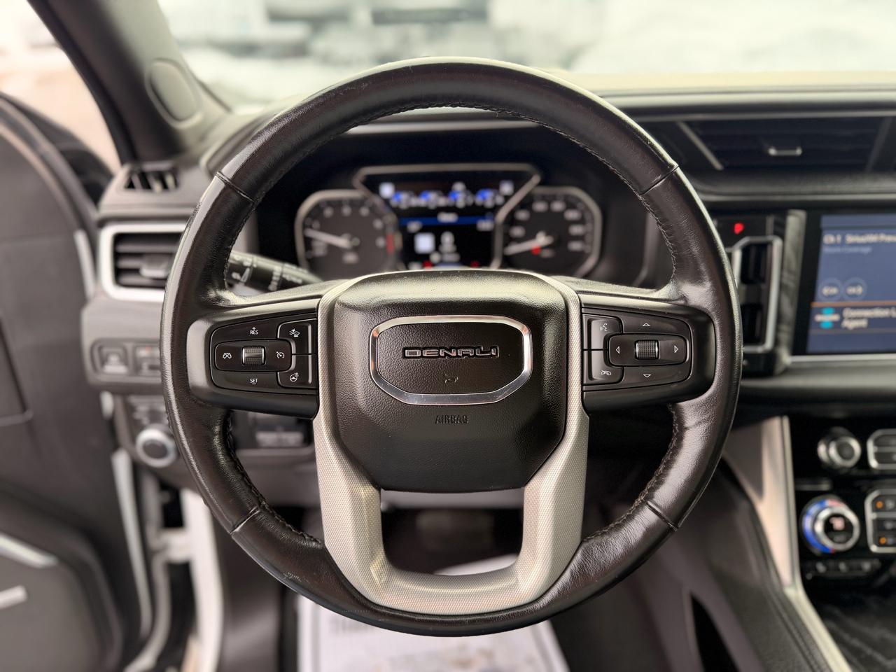 GMC Yukon Denali 4WD 2021