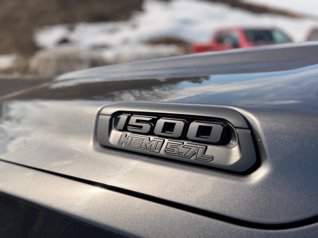 RAM 1500 Sport Crew Cab SB 4WD 2022