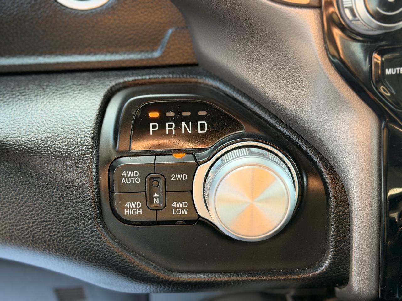 RAM 1500 Sport Crew Cab SB 4WD 2022