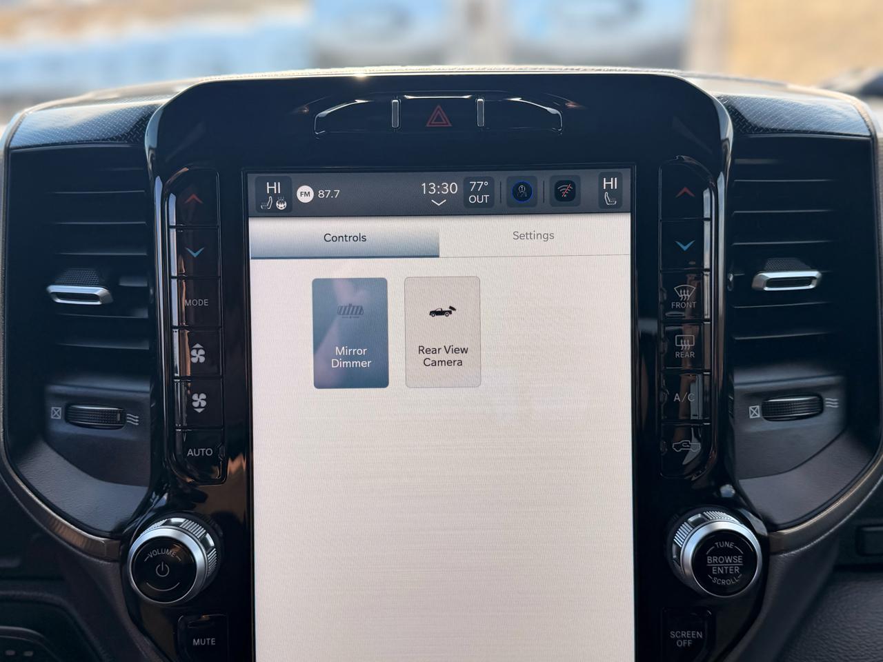 RAM 1500 Sport Crew Cab SB 4WD 2022