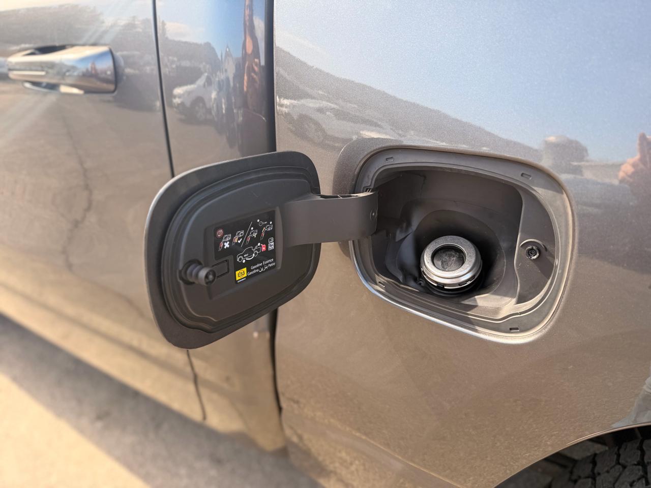 RAM 1500 Sport Crew Cab SB 4WD 2022