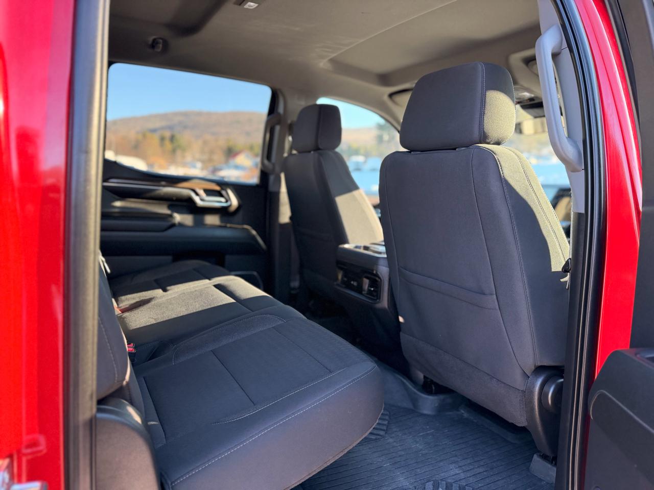 Chevrolet Silverado 1500 Trail Boss LT Crew Cab 4WD 2023