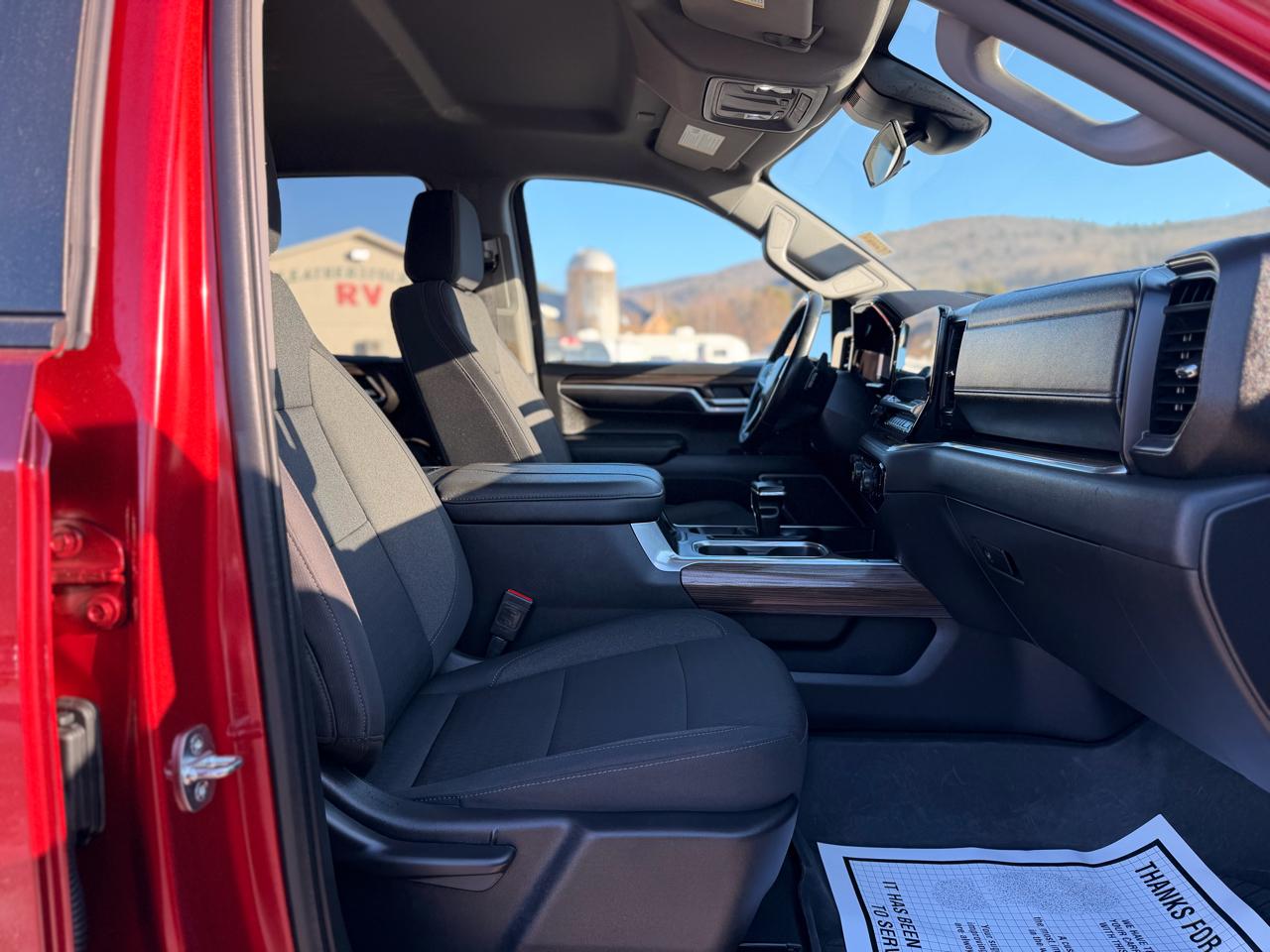 Chevrolet Silverado 1500 Trail Boss LT Crew Cab 4WD 2023