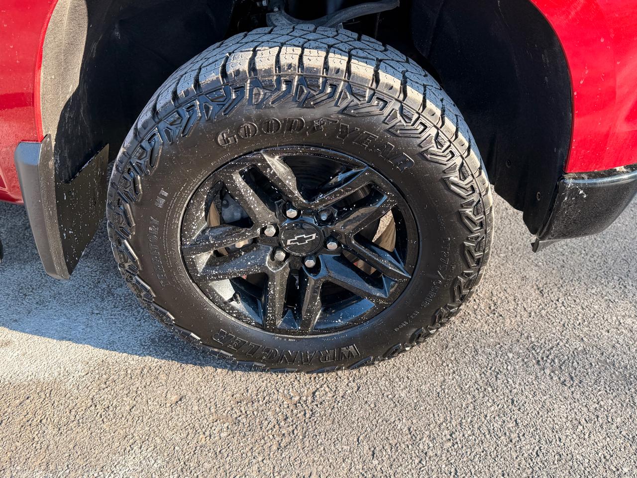 Chevrolet Silverado 1500 Trail Boss LT Crew Cab 4WD 2023