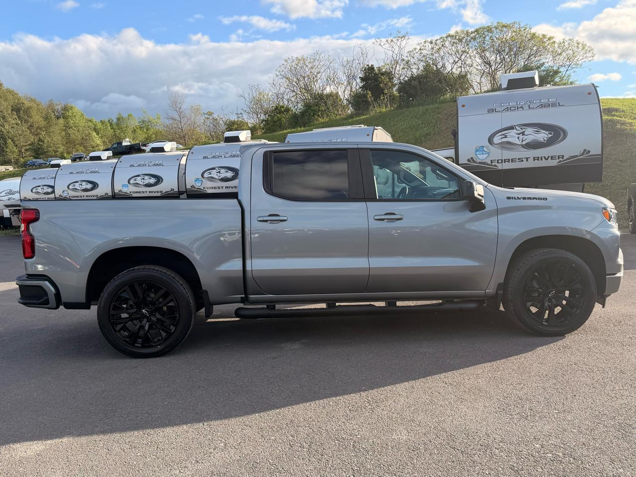 Chevrolet Silverado 1500 RST Crew Cab 4WD 2024