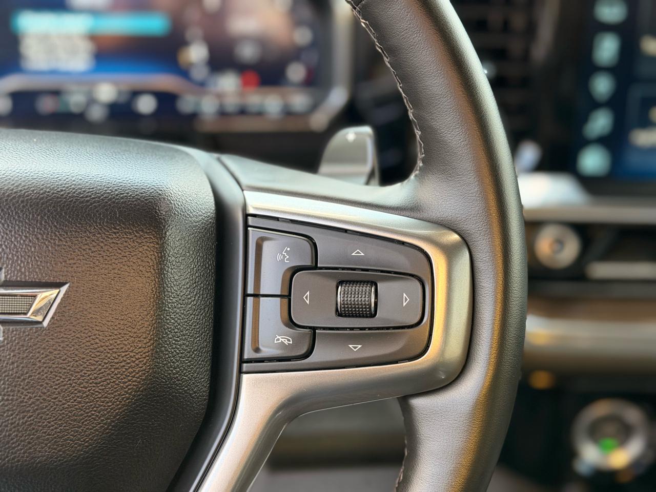 Chevrolet Silverado 1500 RST Crew Cab 4WD 2024