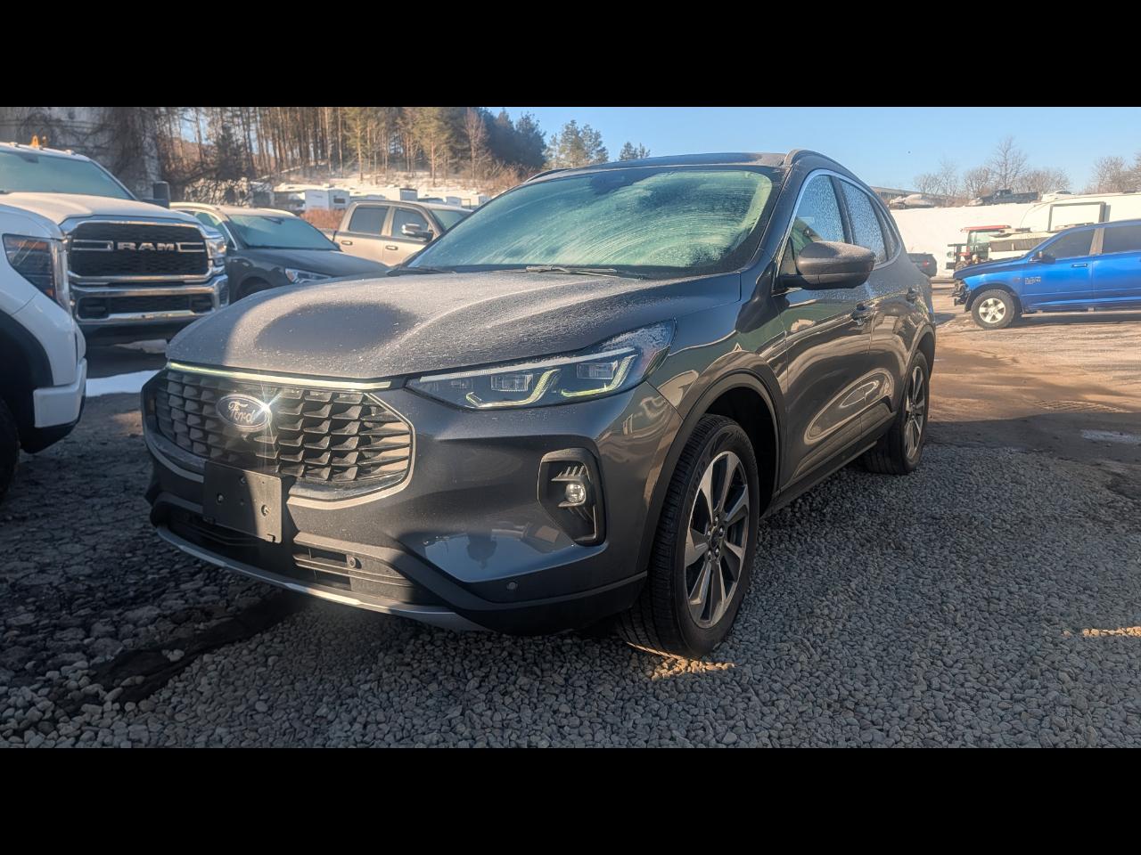 Ford Escape Platinum AWD 2024