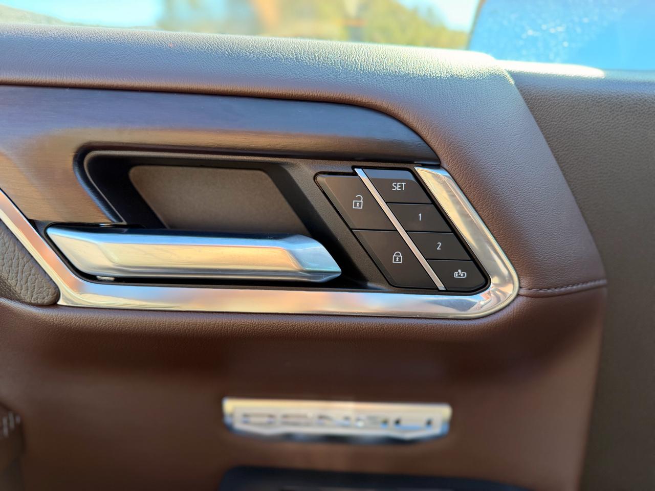 GMC Sierra 1500 Denali Crew Cab 4WD 2024