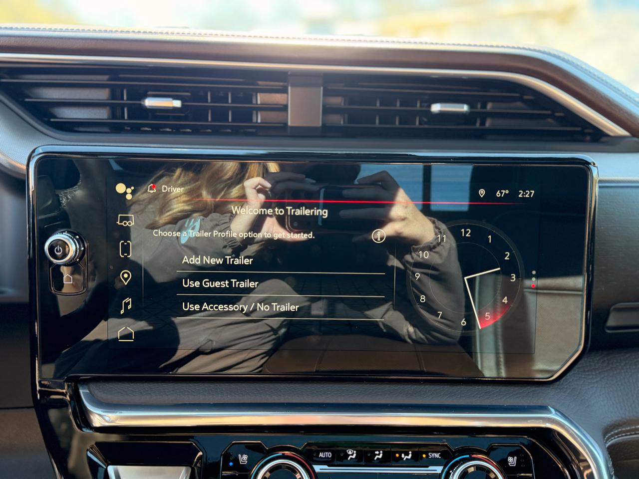 GMC Sierra 1500 Denali Crew Cab 4WD 2024