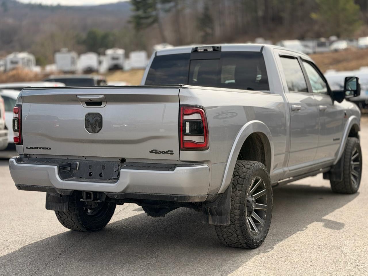 RAM 2500 Limited Crew Cab SWB 4WD 2023