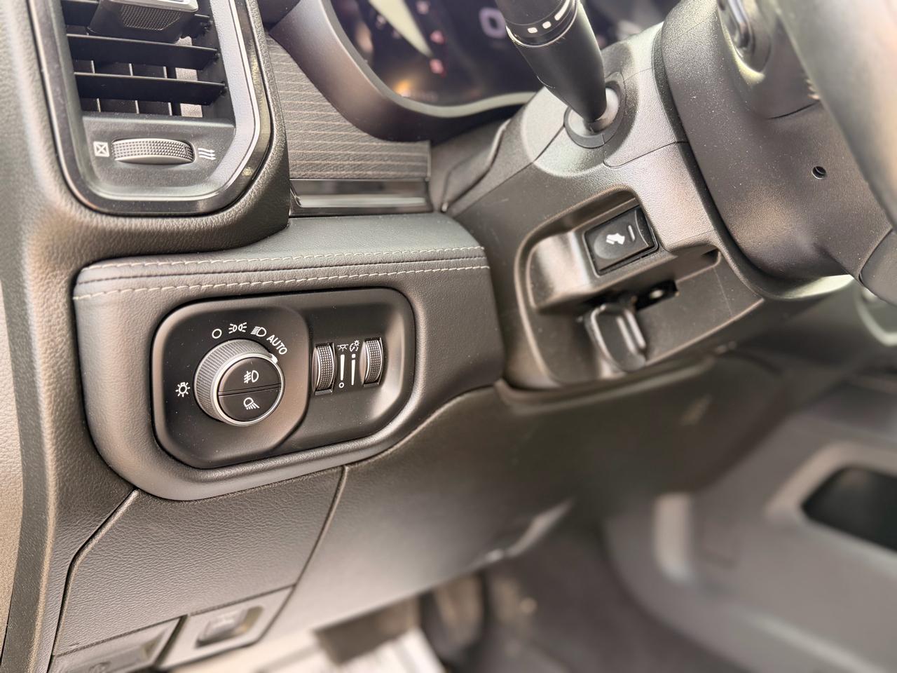 RAM 2500 Limited Crew Cab SWB 4WD 2023