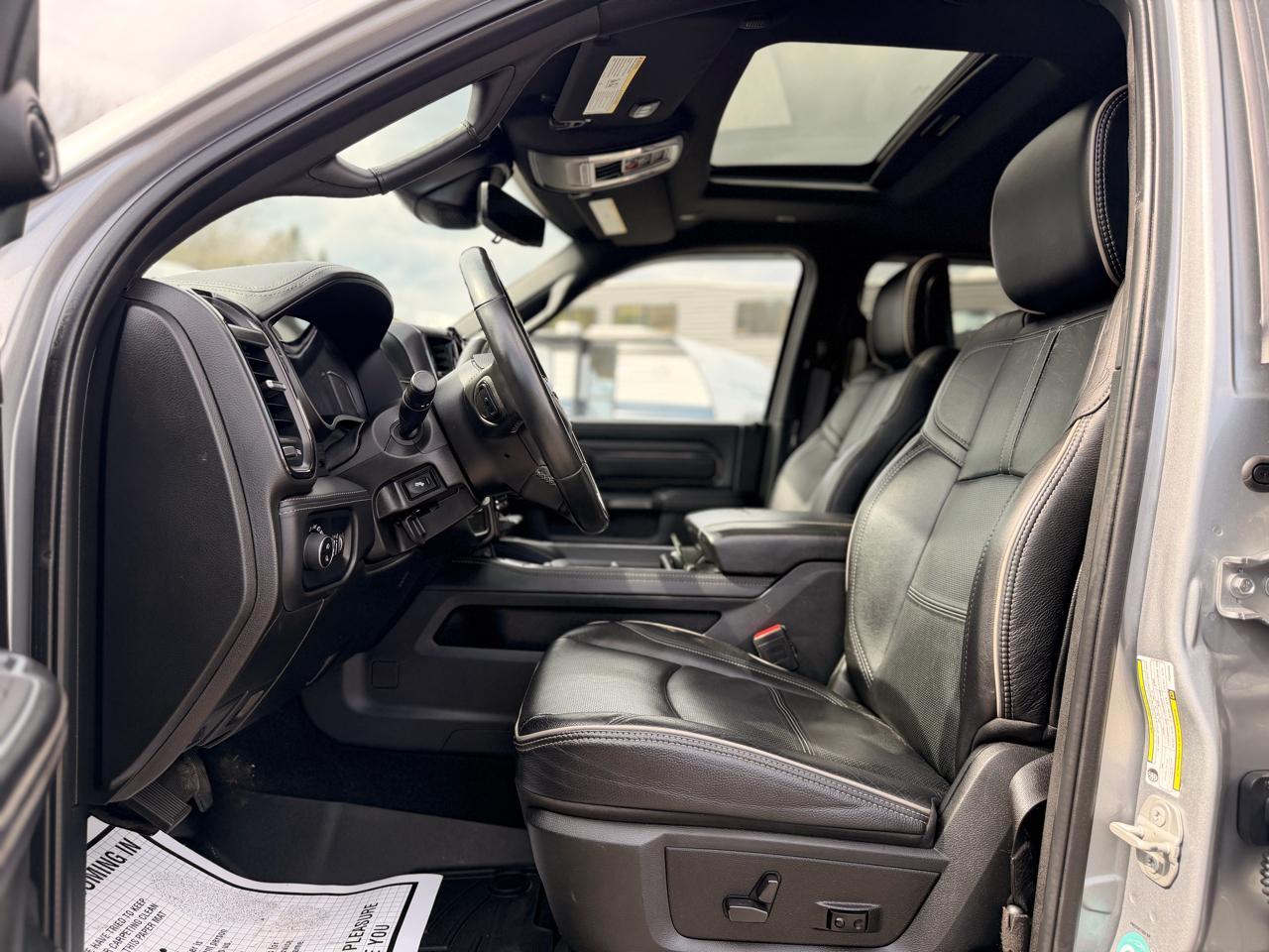 RAM 2500 Limited Crew Cab SWB 4WD 2023