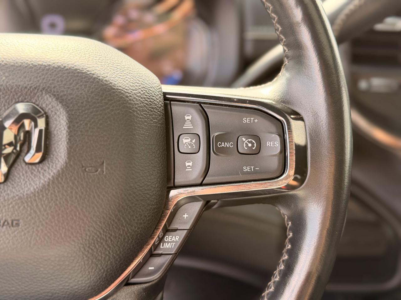 RAM 2500 Limited Crew Cab SWB 4WD 2023