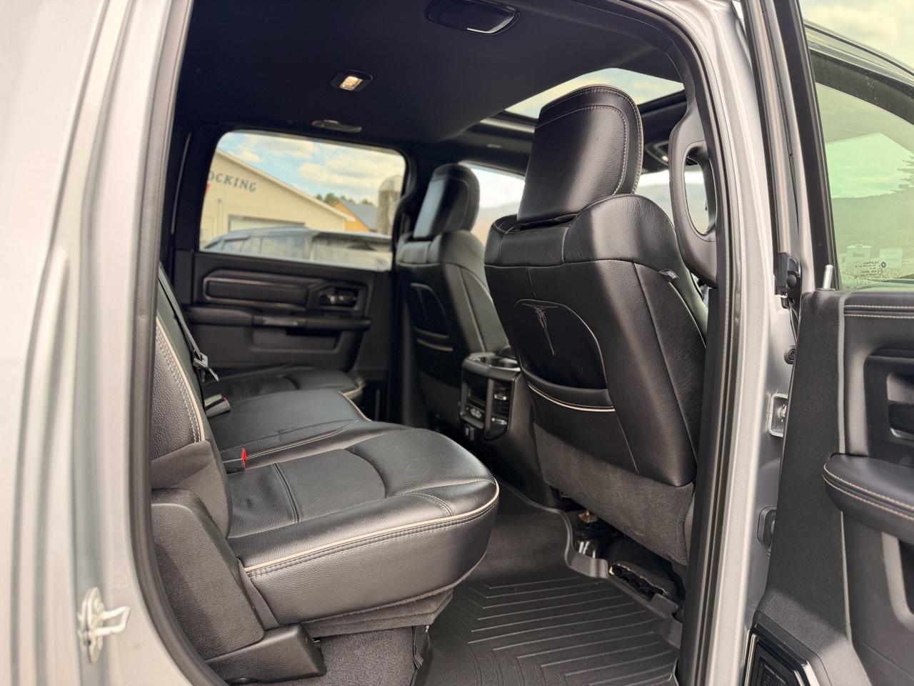 RAM 2500 Limited Crew Cab SWB 4WD 2023