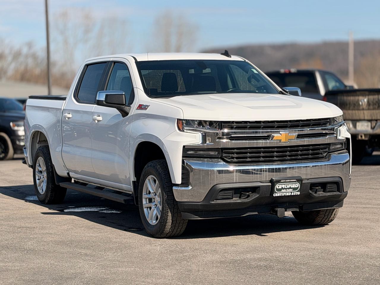 Chevrolet Silverado 1500 LT Crew Cab 4WD 2021