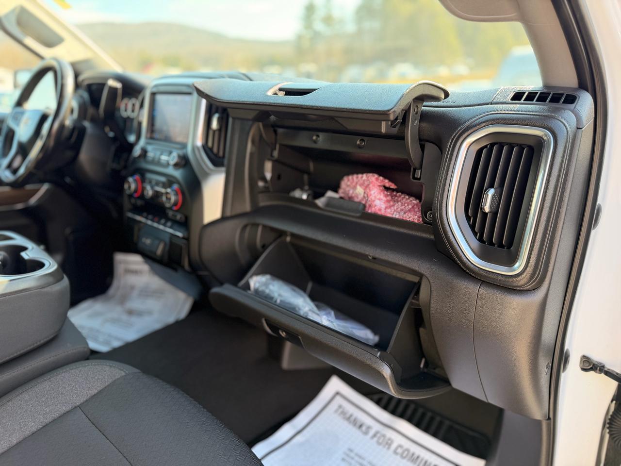 Chevrolet Silverado 1500 LT Crew Cab 4WD 2021