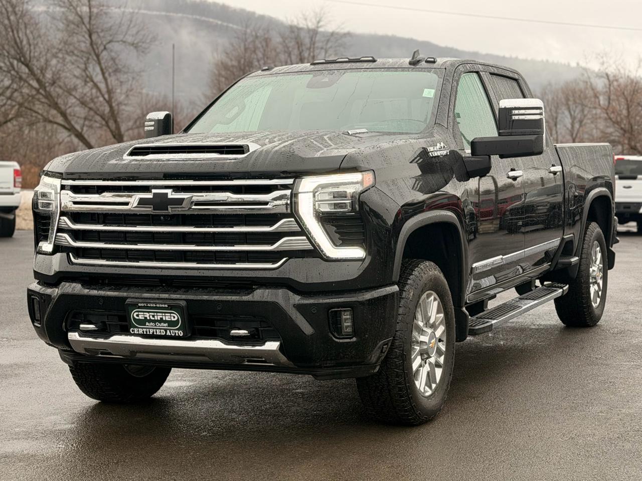 2024 Chevrolet Silverado 2500HD High Country Crew Cab Short Box 4WD