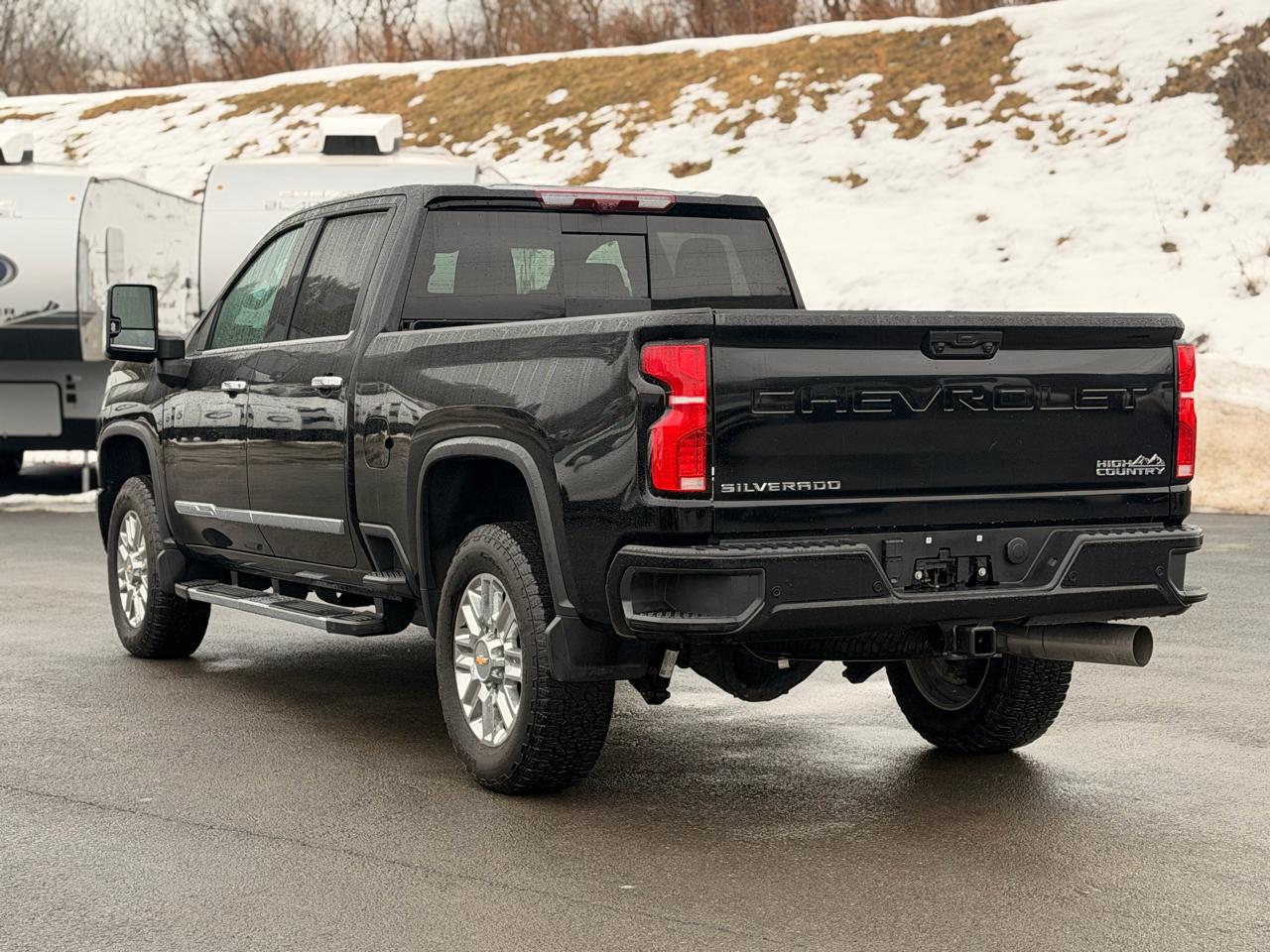 Chevrolet Silverado 2500HD High Country Crew Cab Short Box 4WD 2024