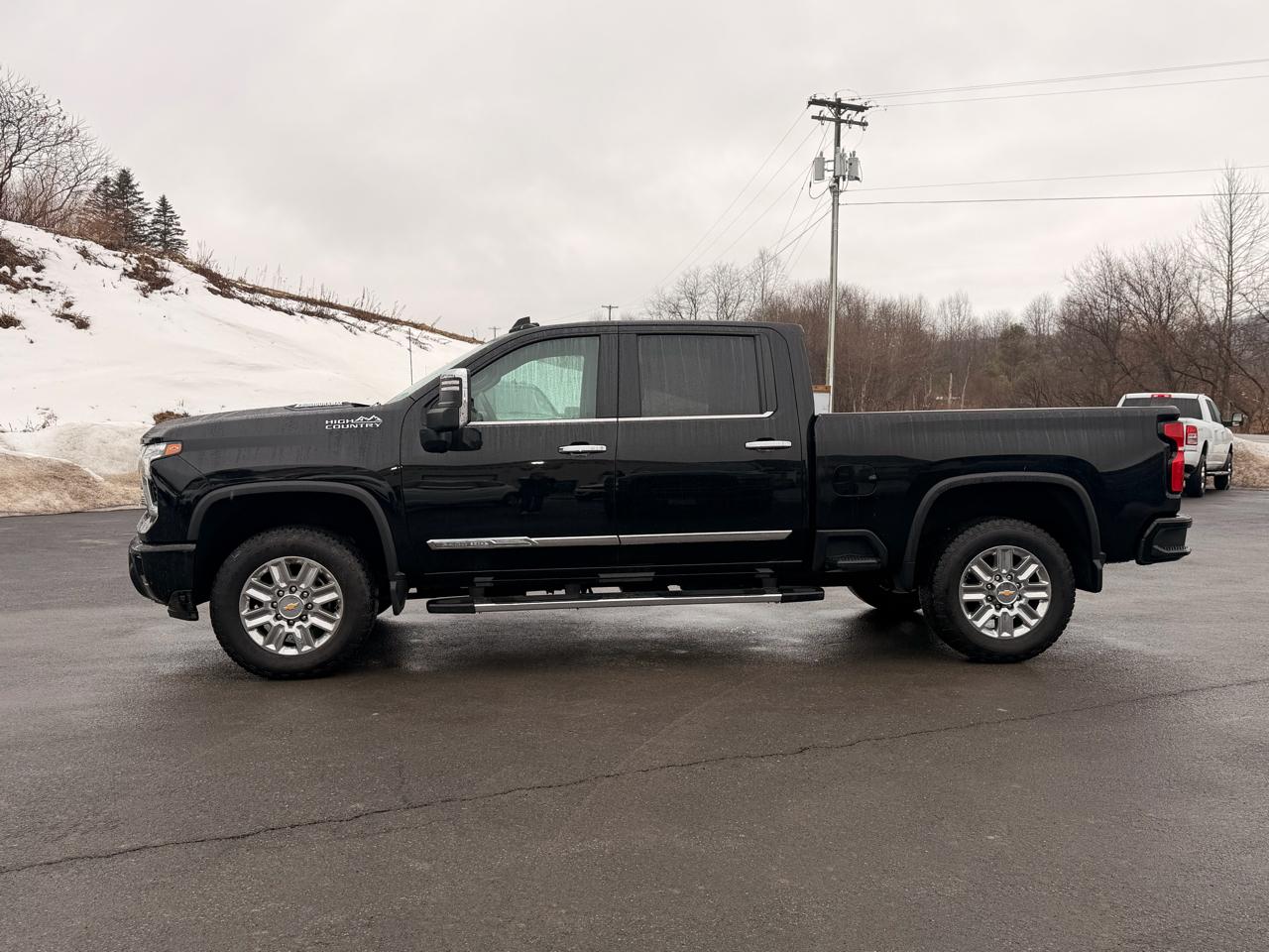 Chevrolet Silverado 2500HD High Country Crew Cab Short Box 4WD 2024