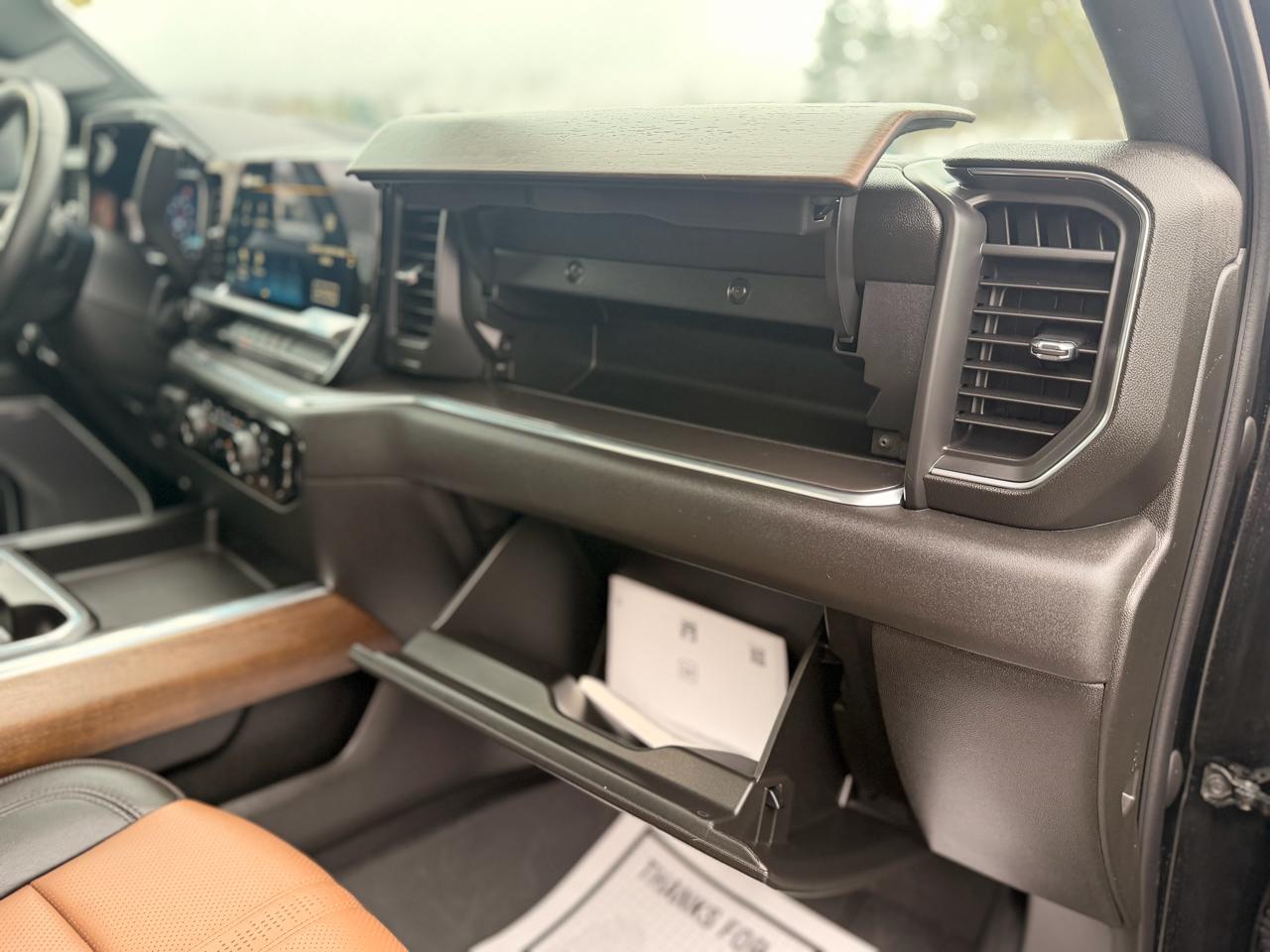 Chevrolet Silverado 2500HD High Country Crew Cab Short Box 4WD 2024