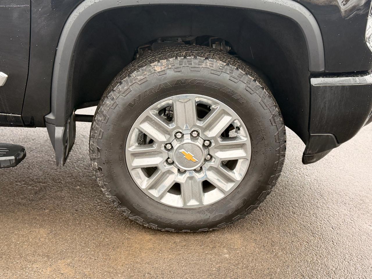 Chevrolet Silverado 2500HD High Country Crew Cab Short Box 4WD 2024