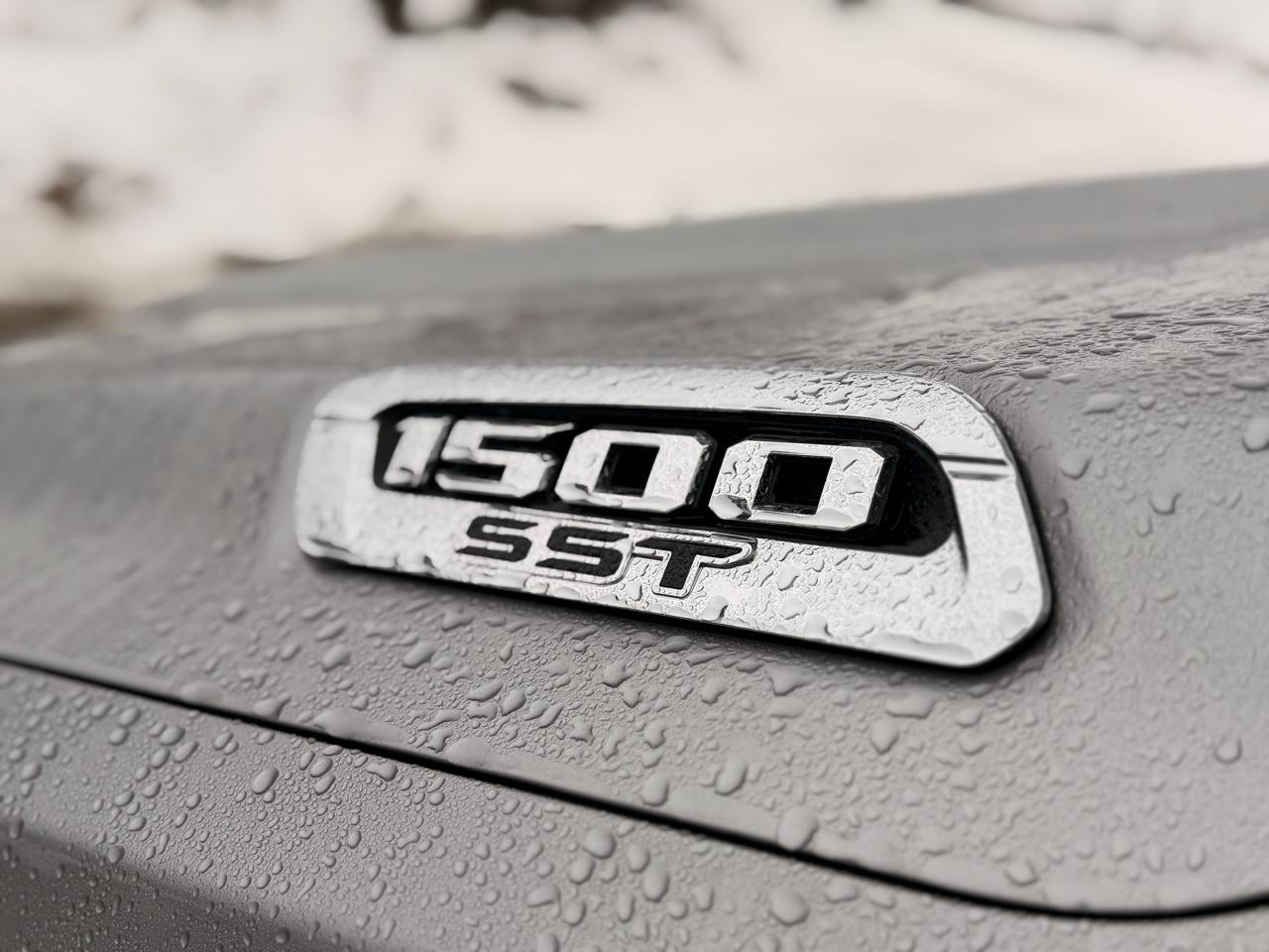 RAM 1500 Big Horn Crew Cab SWB 4WD 2025