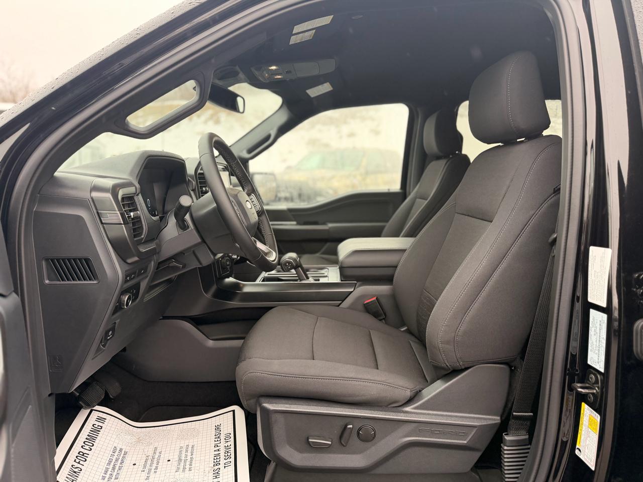 Ford F-150 XLT SuperCrew 4WD 2024