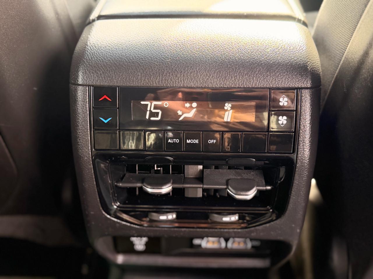 Jeep Grand Cherokee L  2023