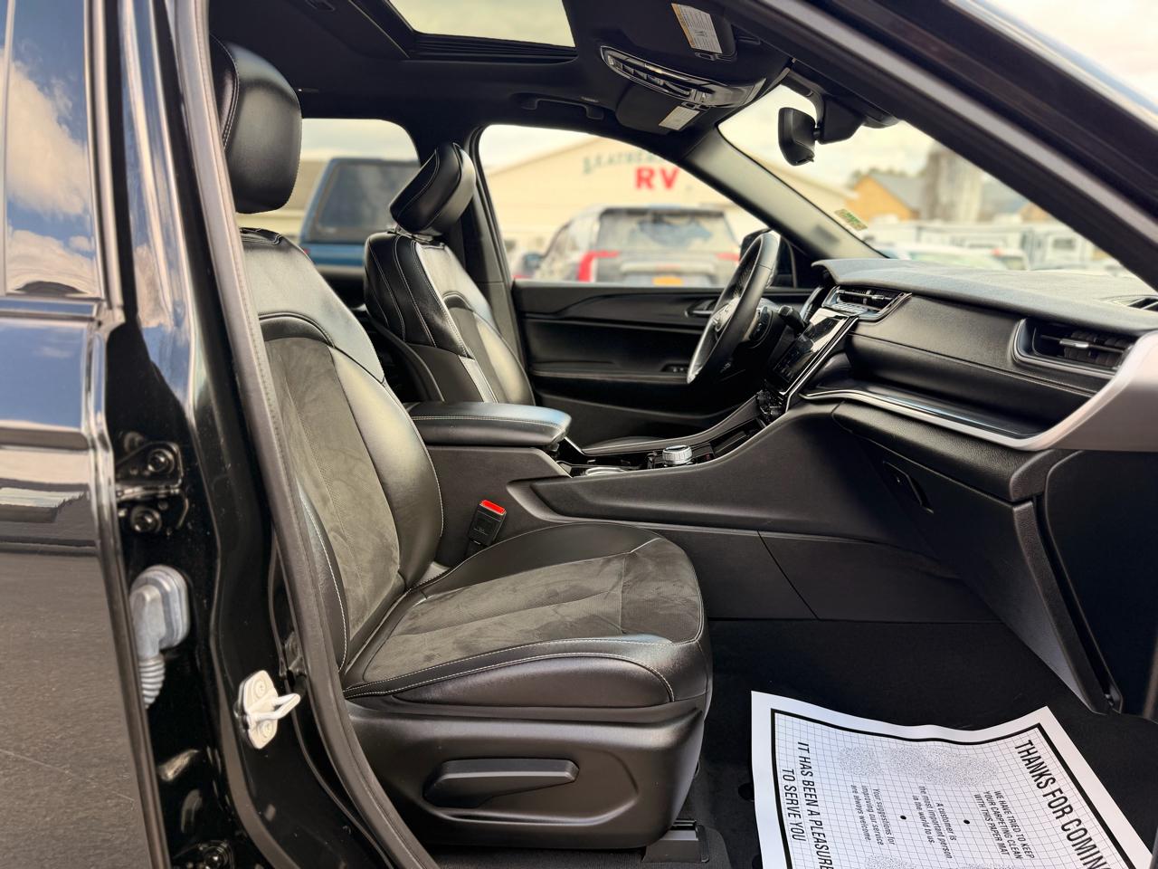 Jeep Grand Cherokee L  2023