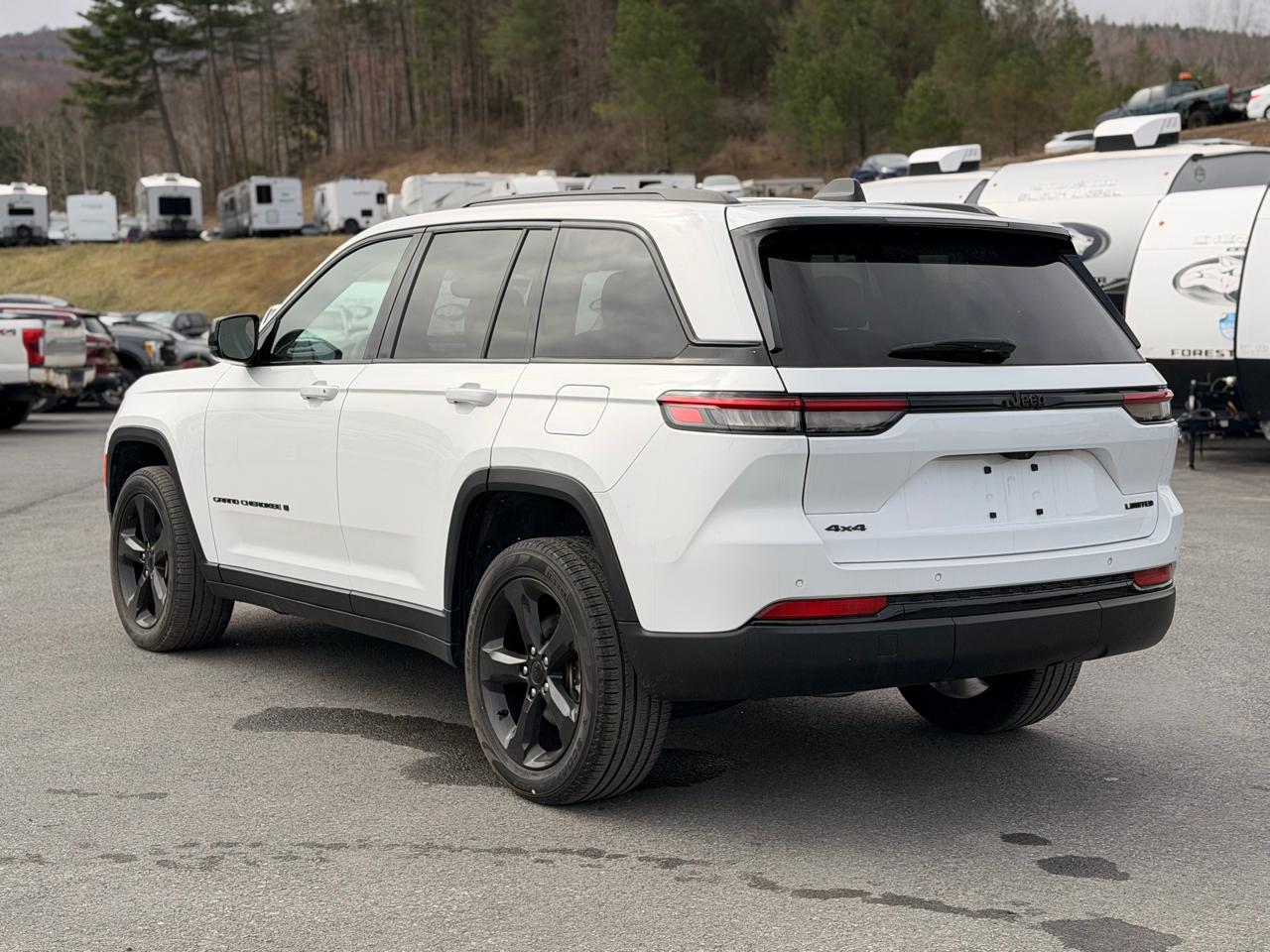 Jeep Grand Cherokee Limited 4WD 2023
