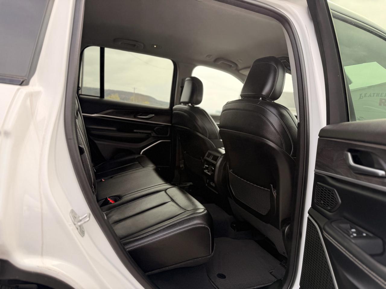 Jeep Grand Cherokee Limited 4WD 2023