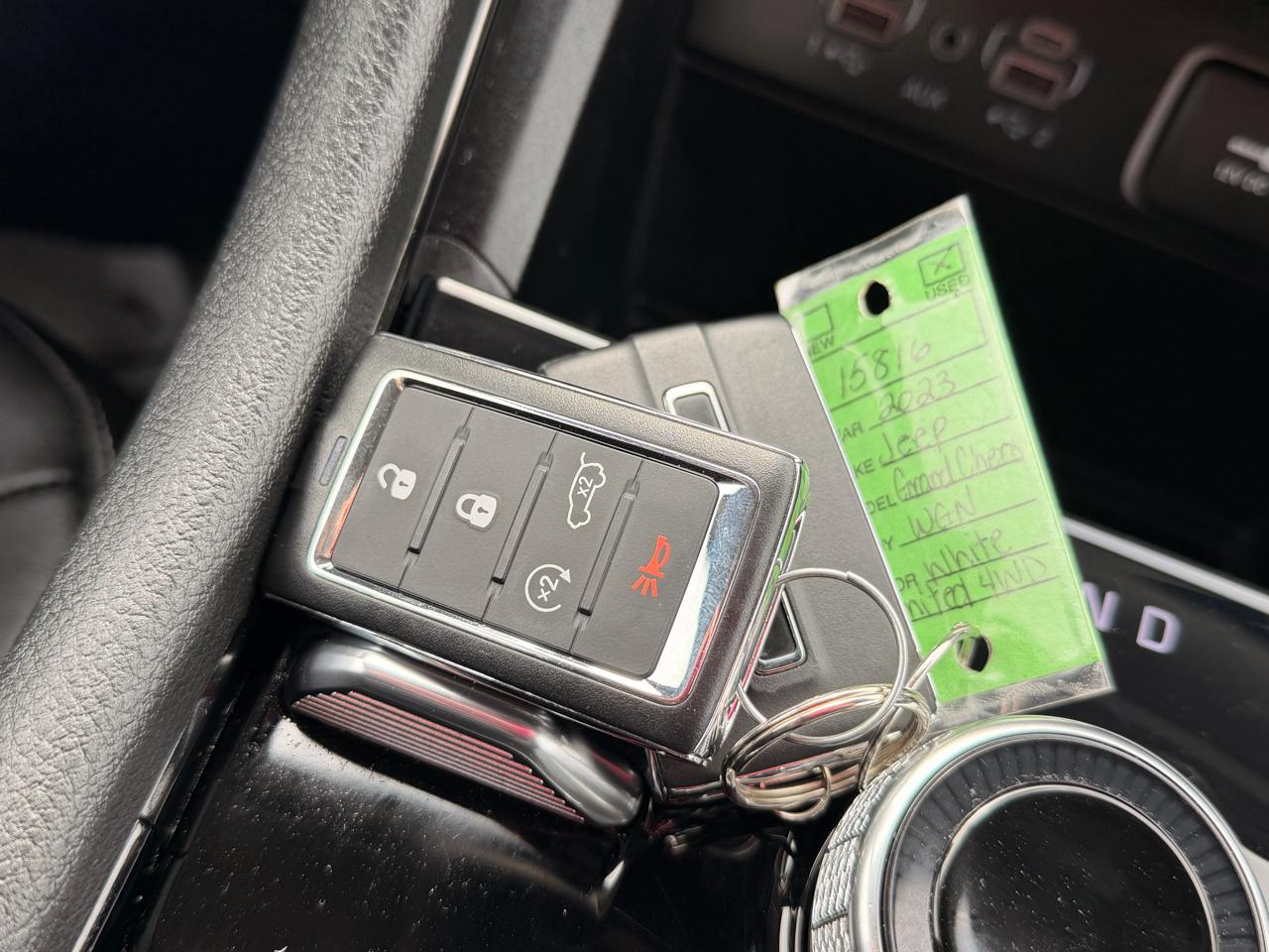 Jeep Grand Cherokee Limited 4WD 2023